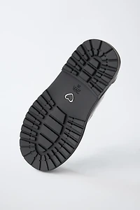 T-STRAP BALLET FLATS
