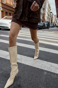 HEELED BOOTS