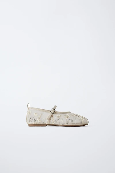 EMBROIDERED BALLET FLATS