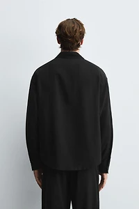 RELAXED FIT FLOWY SHIRT