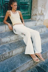 SIDE STRIPE STRAIGHT LEG PANTS