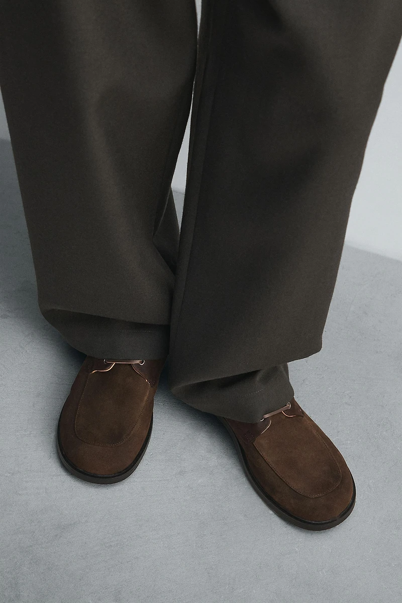 LIMITED EDITION LEATHER DECK SHOES