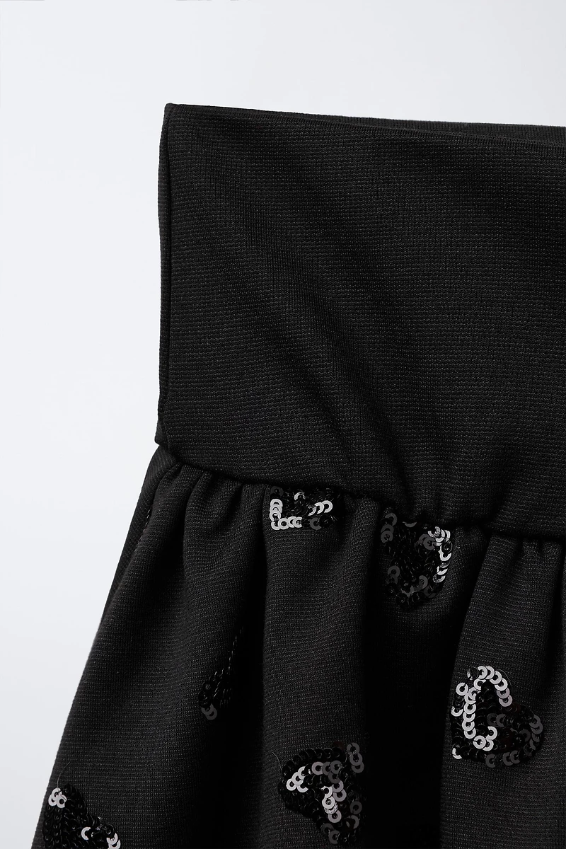 BALLOON SKIRT WITH HEART BEADS