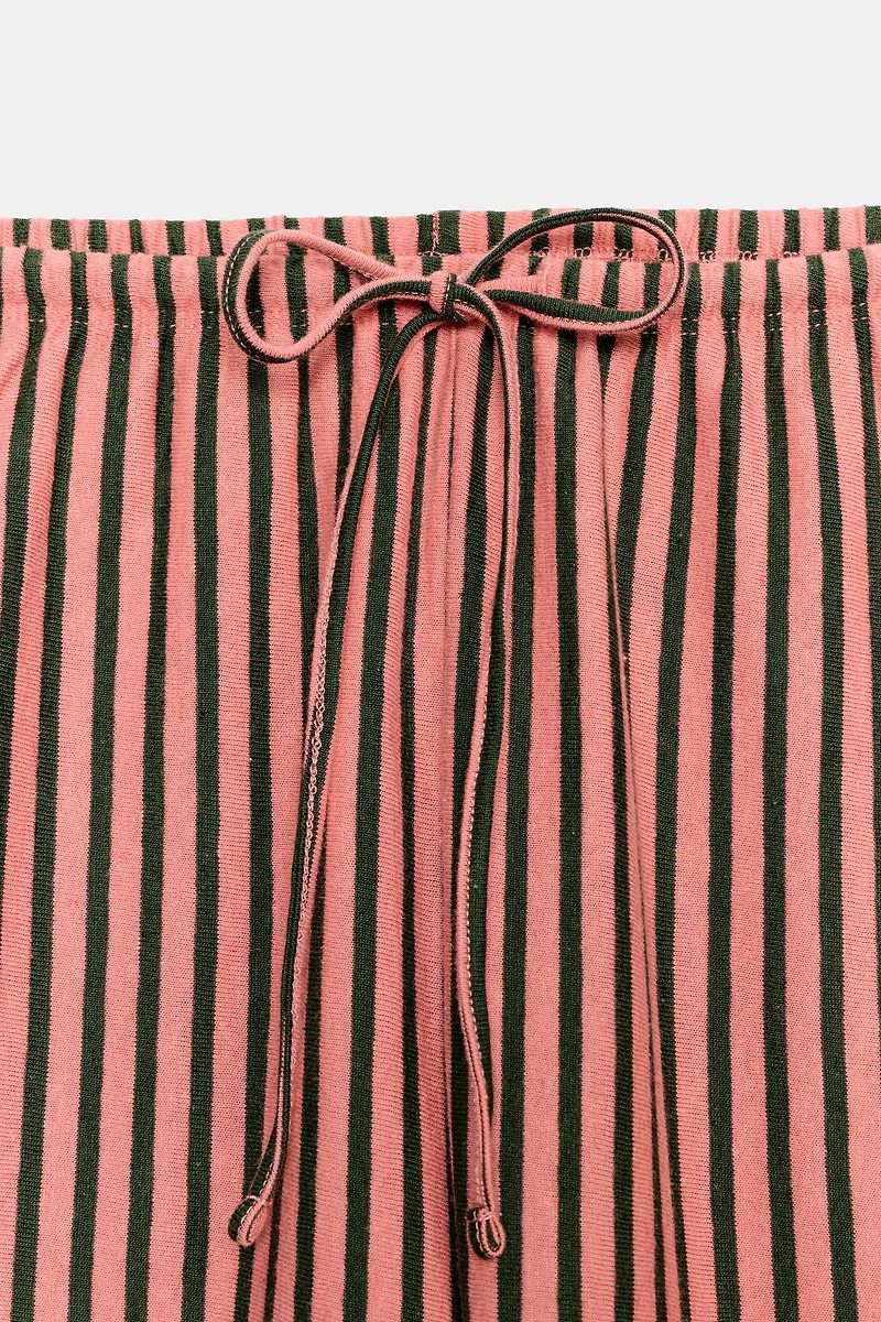 PANTALON À RAYURES AVEC LIN