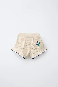 EMBROIDERED FLORAL KNIT SHORTS