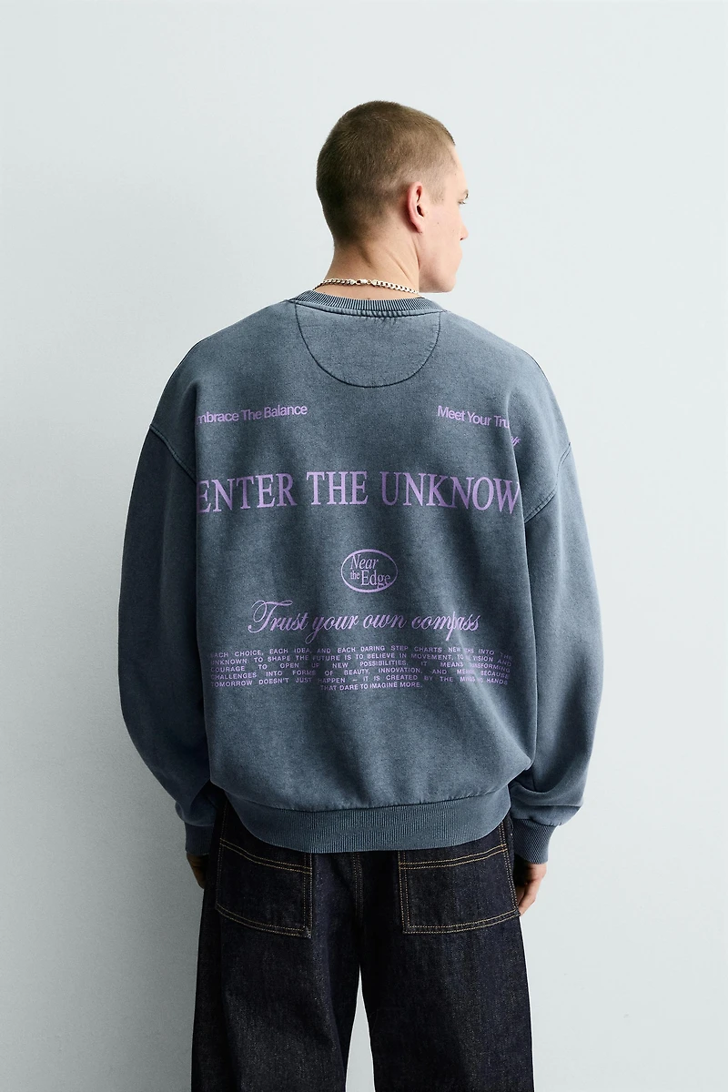 WASHED SWEATSHIRT WITH PRINTED TEXTS