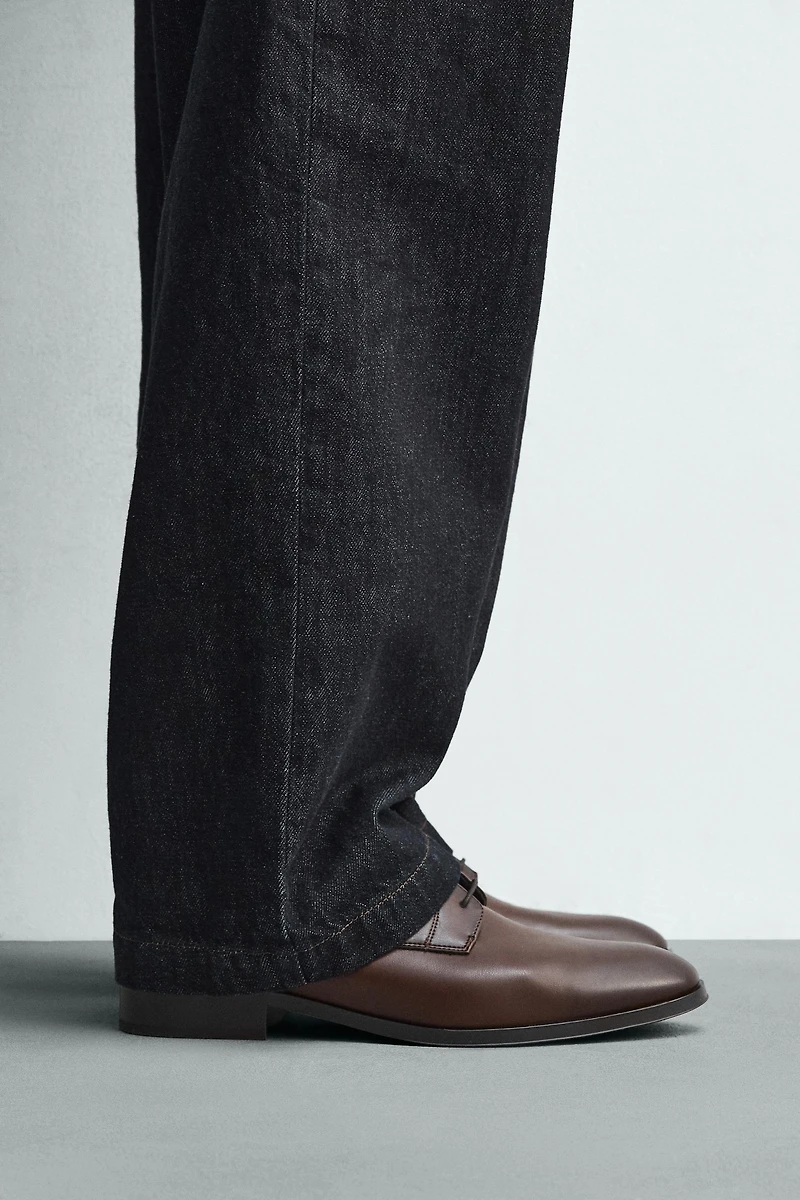 CHAUSSURES HABILLÉES