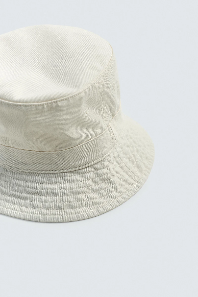 WASHED BUCKET HAT