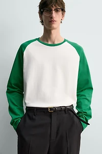 REGULAR FIT COLOR BLOCK T-SHIRT