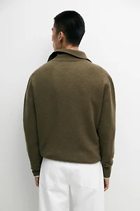 Mock neck zip-up knit sweater