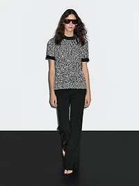 Short sleeve knit sweater