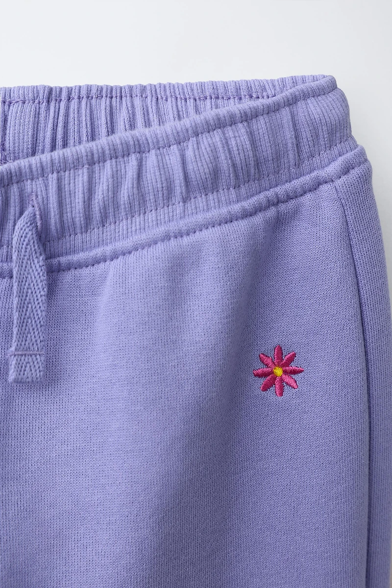 DAISY EMBROIDERED PLUSH PANTS