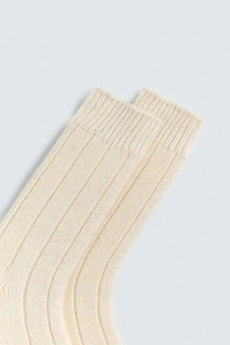RIBBED WOOL BLEND SOCKS AARON LEVINE X ZARA