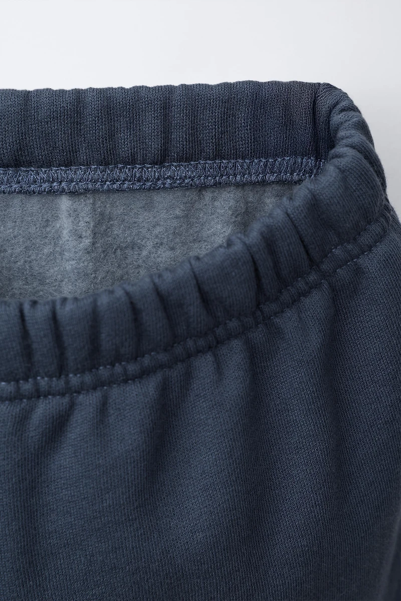 THE AVENGERS © MARVEL JOGGING SWEATSHIRT AND JOGGER PANTS SET