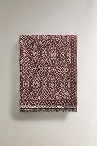 JACQUARD BLANKET