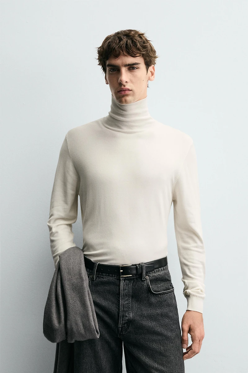 PULL COL MONTANT BASIQUE