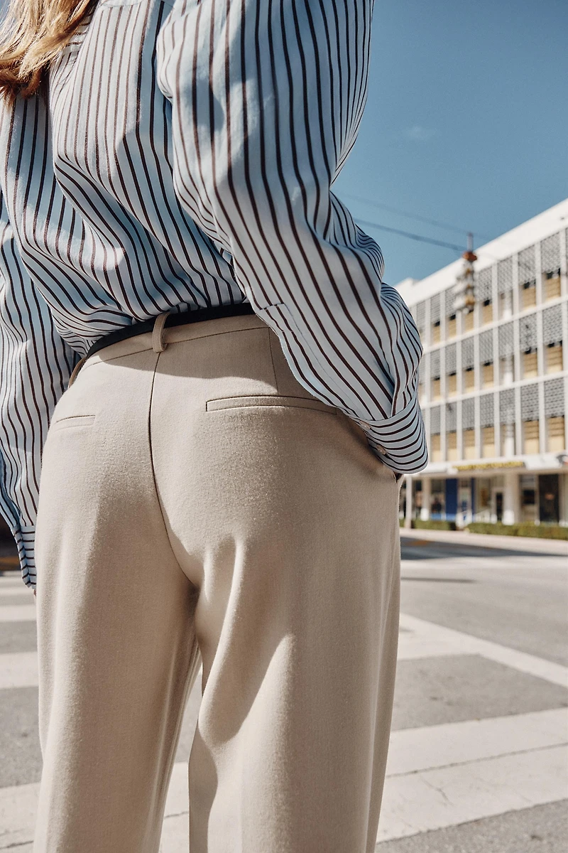 STRAIGHT-LEG PANTS WITH BELT