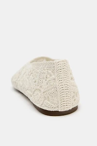 FLORAL CROCHET BALLET FLATS