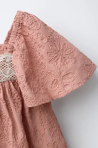 EMBROIDERED FLORAL LACE BLOUSE