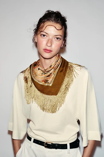FOULARD IMPRIMÉ VISCOSE ET SOIE À FRANGES