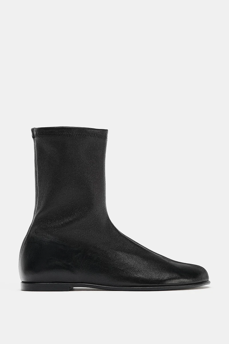 BOTTINES EN CUIR SOFT