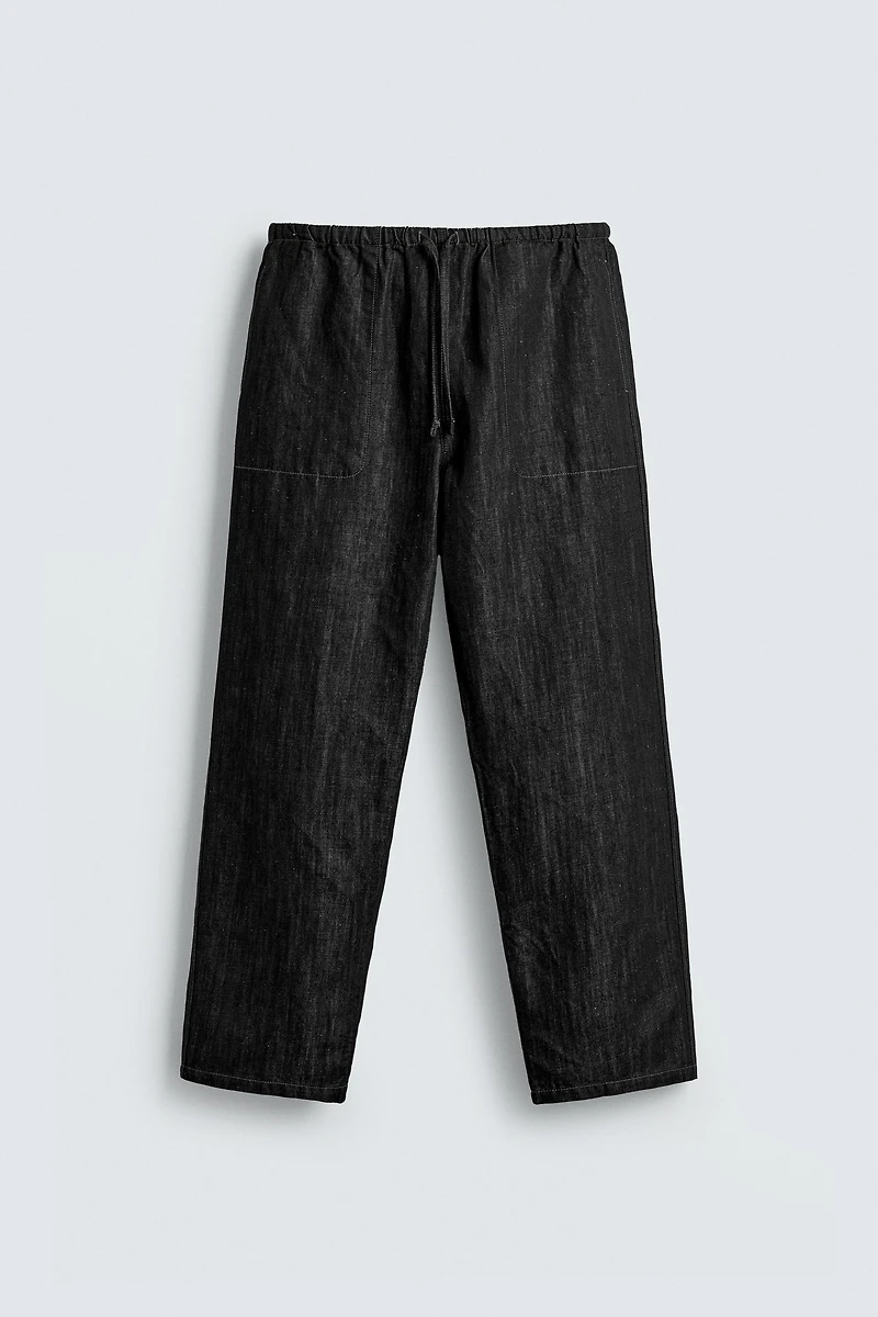 RELAXED FIT JOGGER JEANS