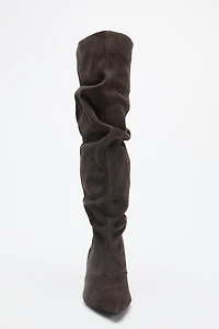 SUEDE KITTEN HEEL BOOT