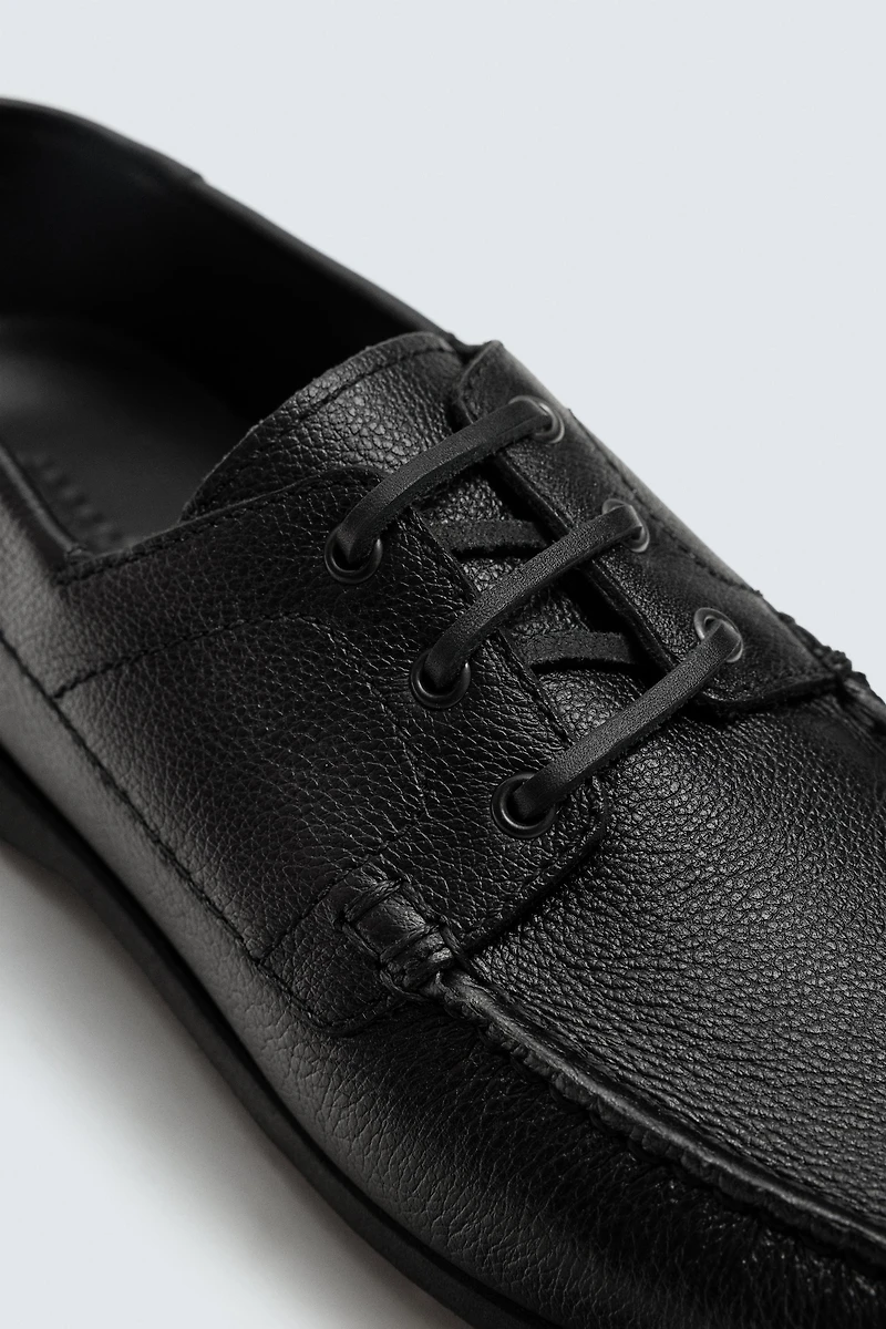 LEATHER DECK SHOES