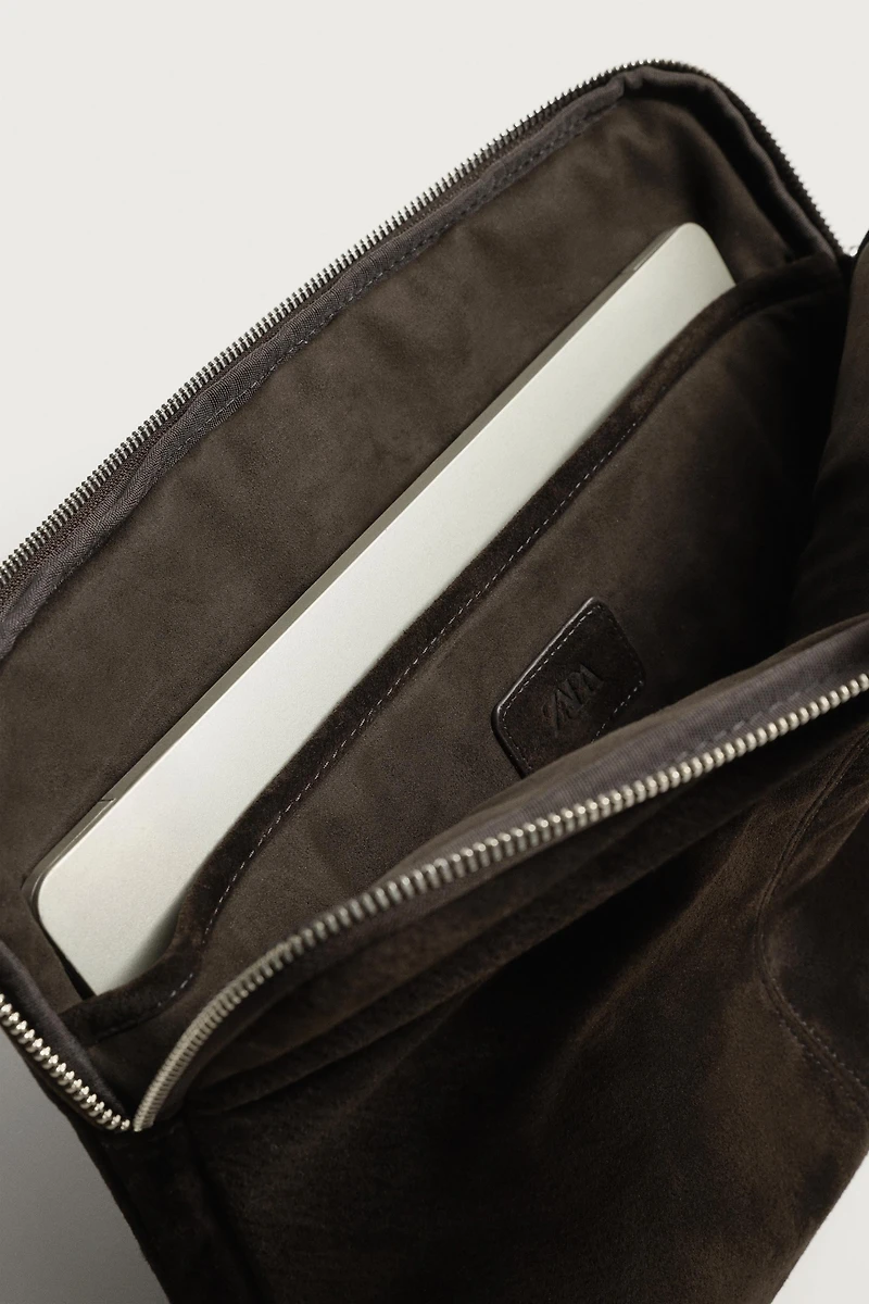 LEATHER LAPTOP SLEEVE