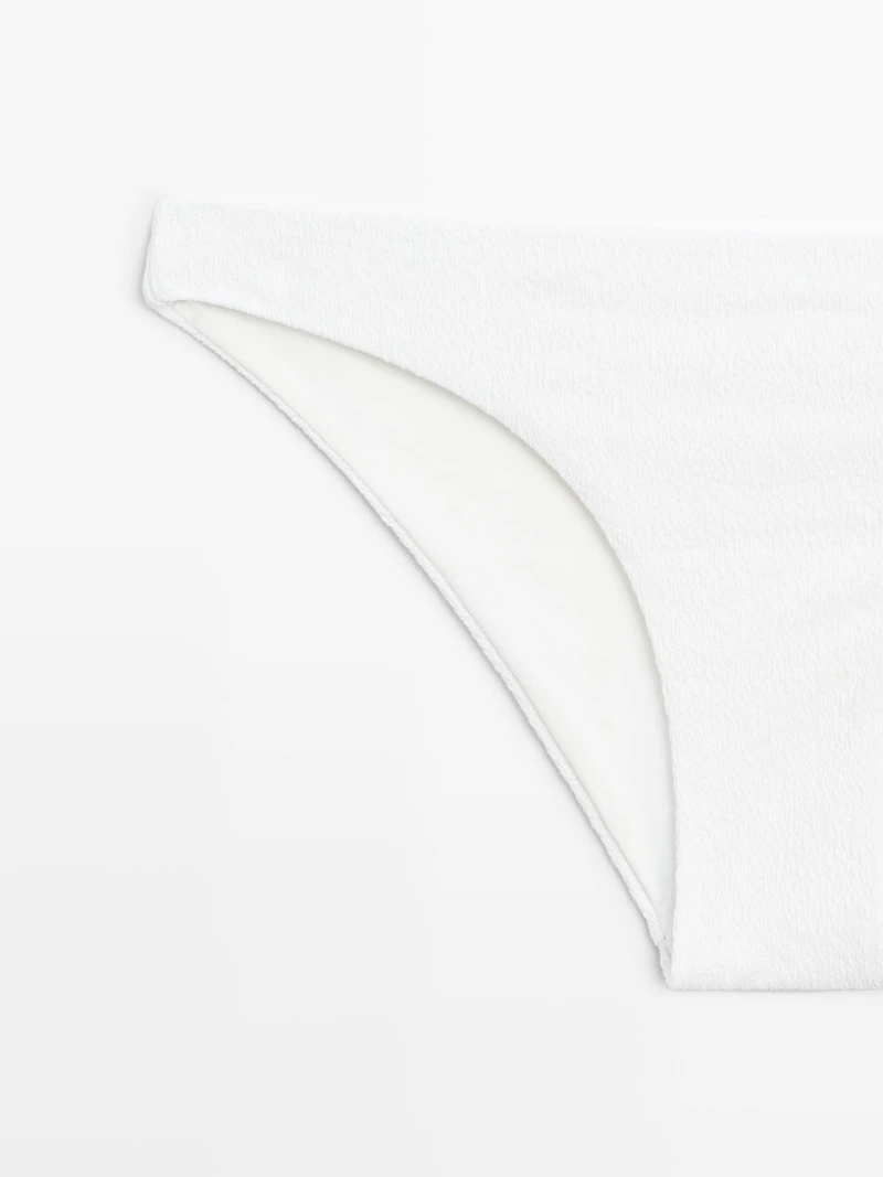 Bas de bikini textur