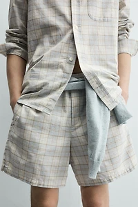 REGULAR FIT PLAID SHORTS