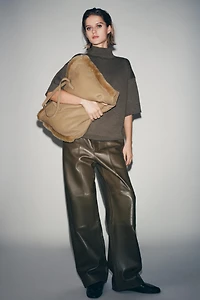 REVERSIBLE LEATHER BAG