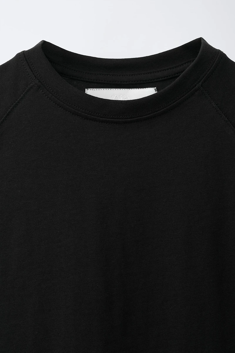 SLEEVELESS PLAIN T-SHIRT