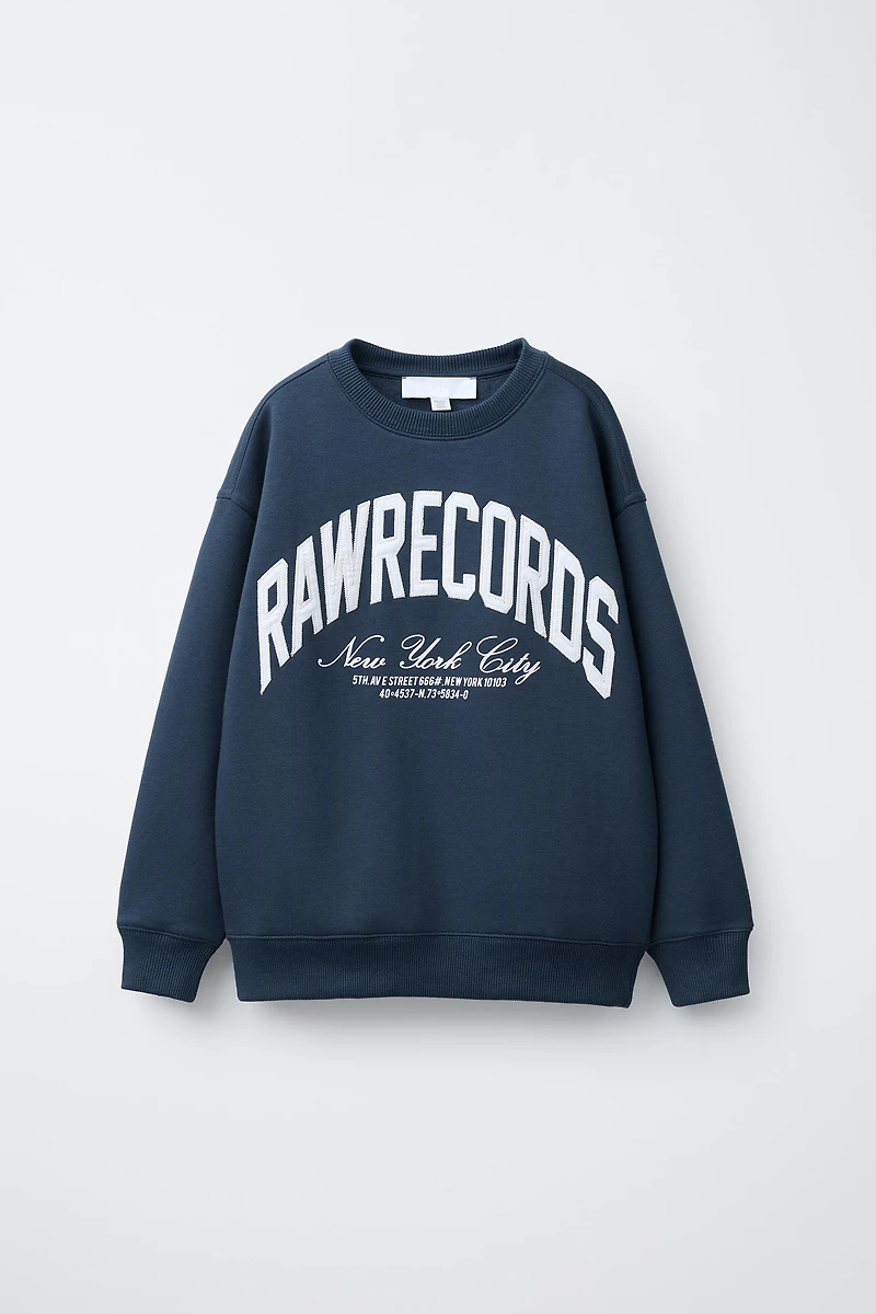 PLUSH TEXT SWEATSHIRT