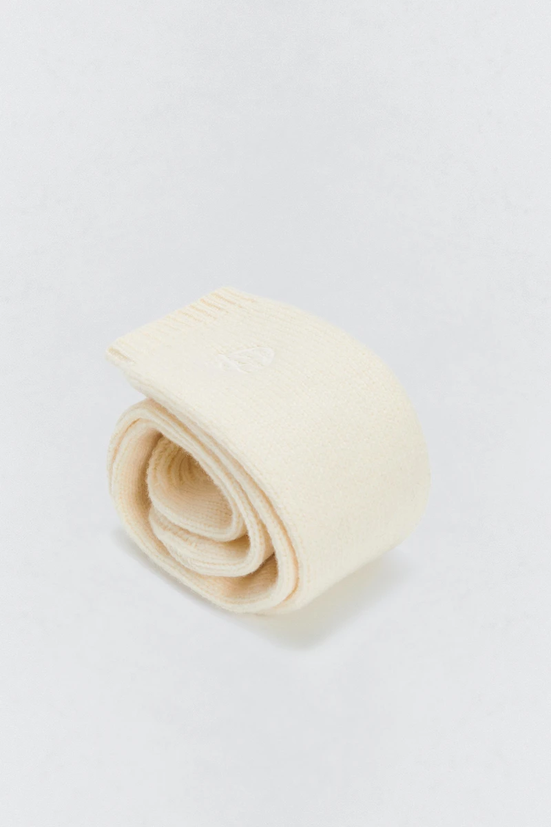 LONG WOOL BLEND SOCKS SOSHIOTSUKI x ZARA