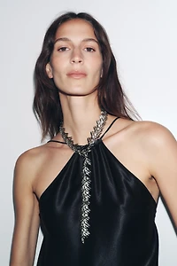 LEAF METAL NECKLACE