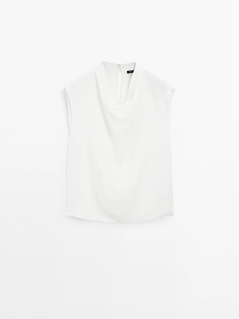 Flowing blouse with draped collar
