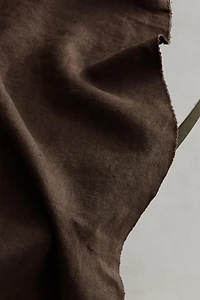 TABLECLOTH 01