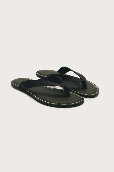 LIMITED EDITION LEATHER STRAP SANDALS