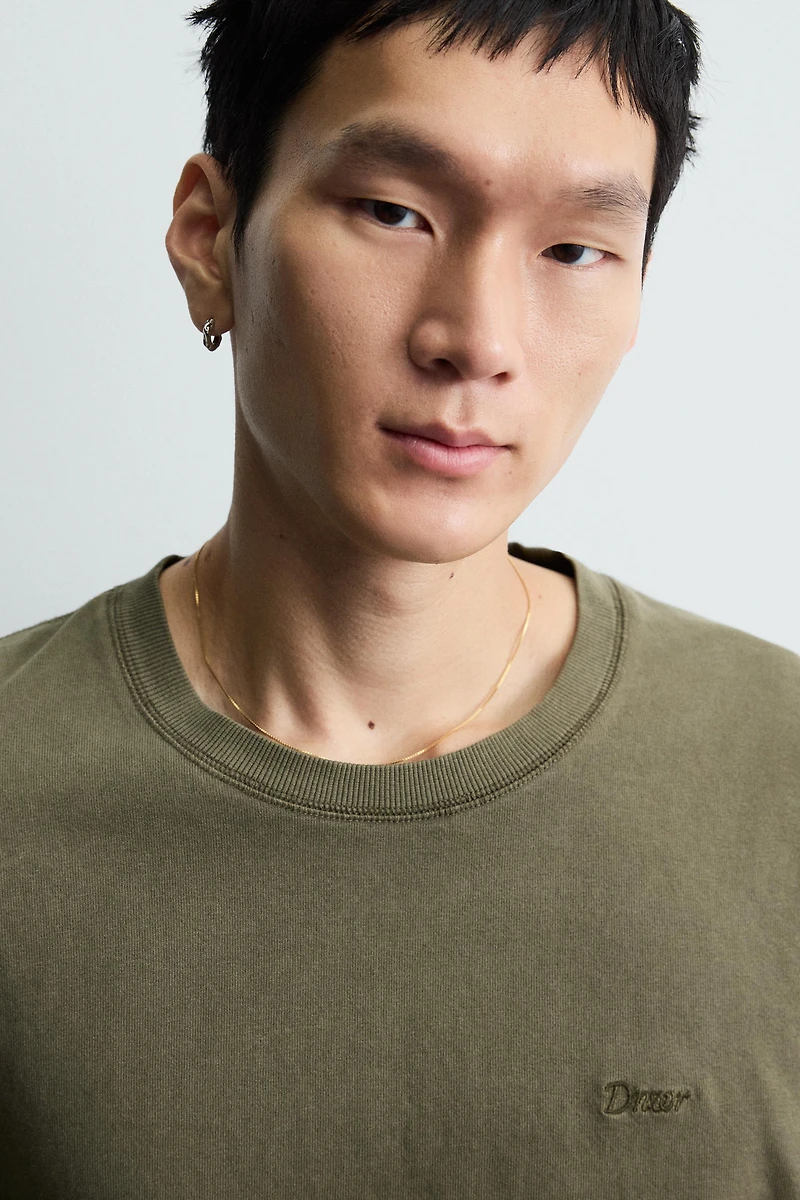 T-SHIRT LAVÉ STRUCTURÉ