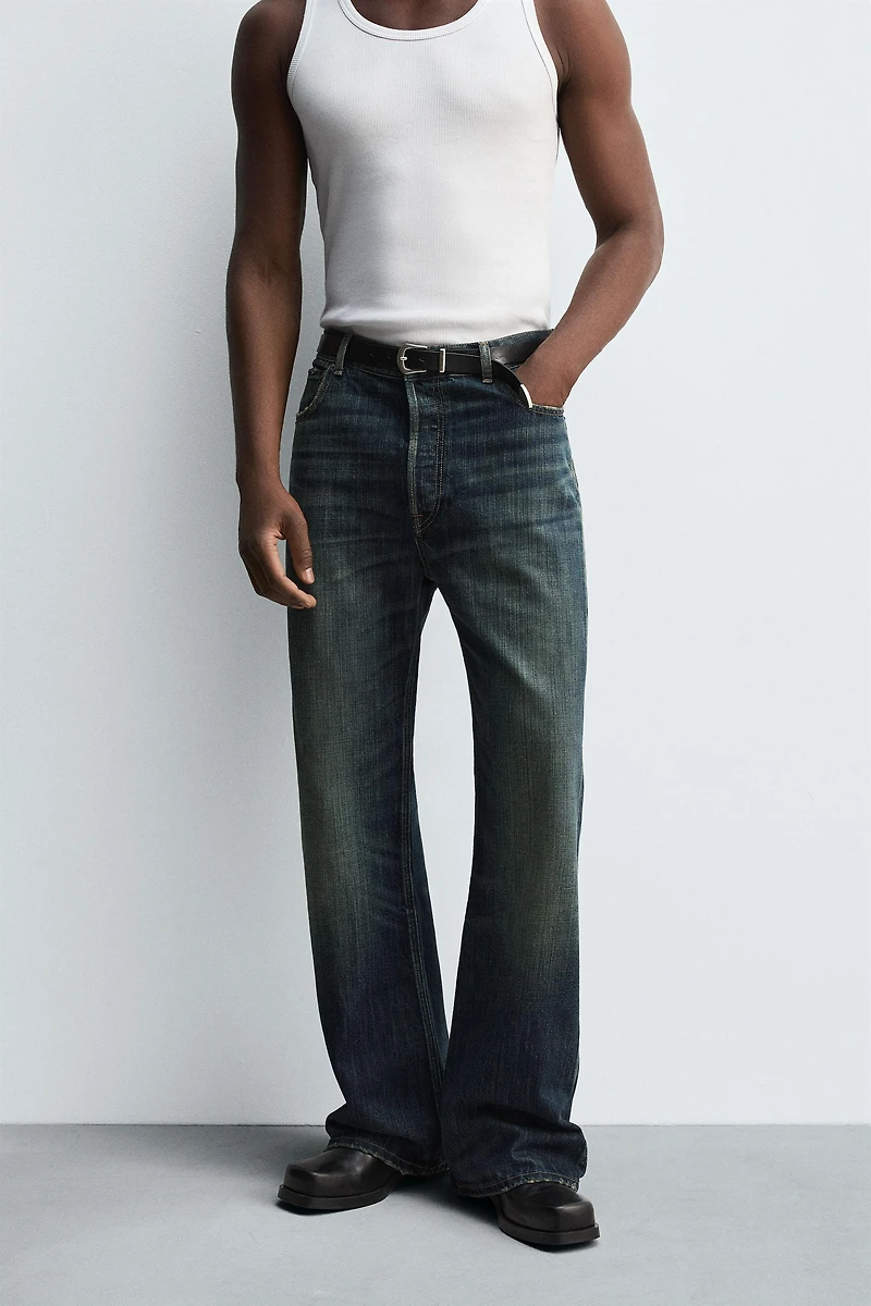 WIDE FLARE FIT JEANS