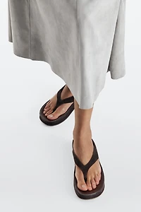 Leather platform sandals