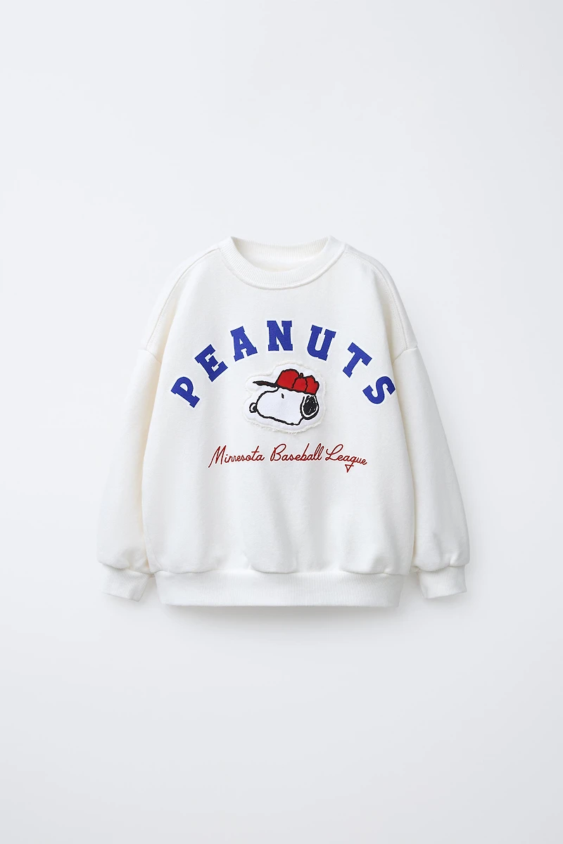 SNOOPY PEANUTS™ PATCH SWEATSHIRT