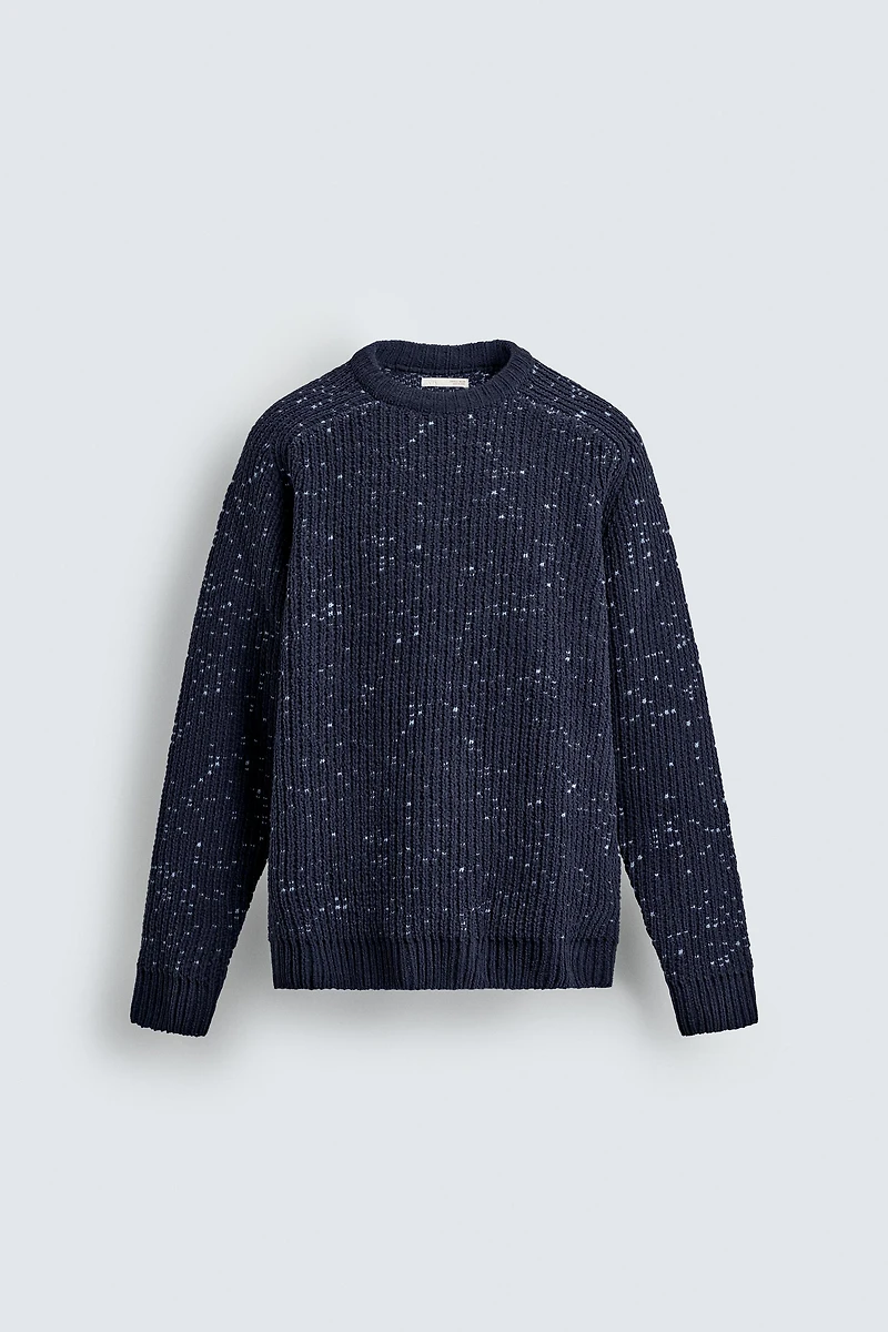 PULL EN CHENILLE À CONTRASTE