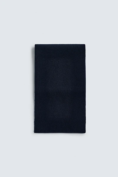 ÉCHARPE EN MAILLE 100 % LAINE