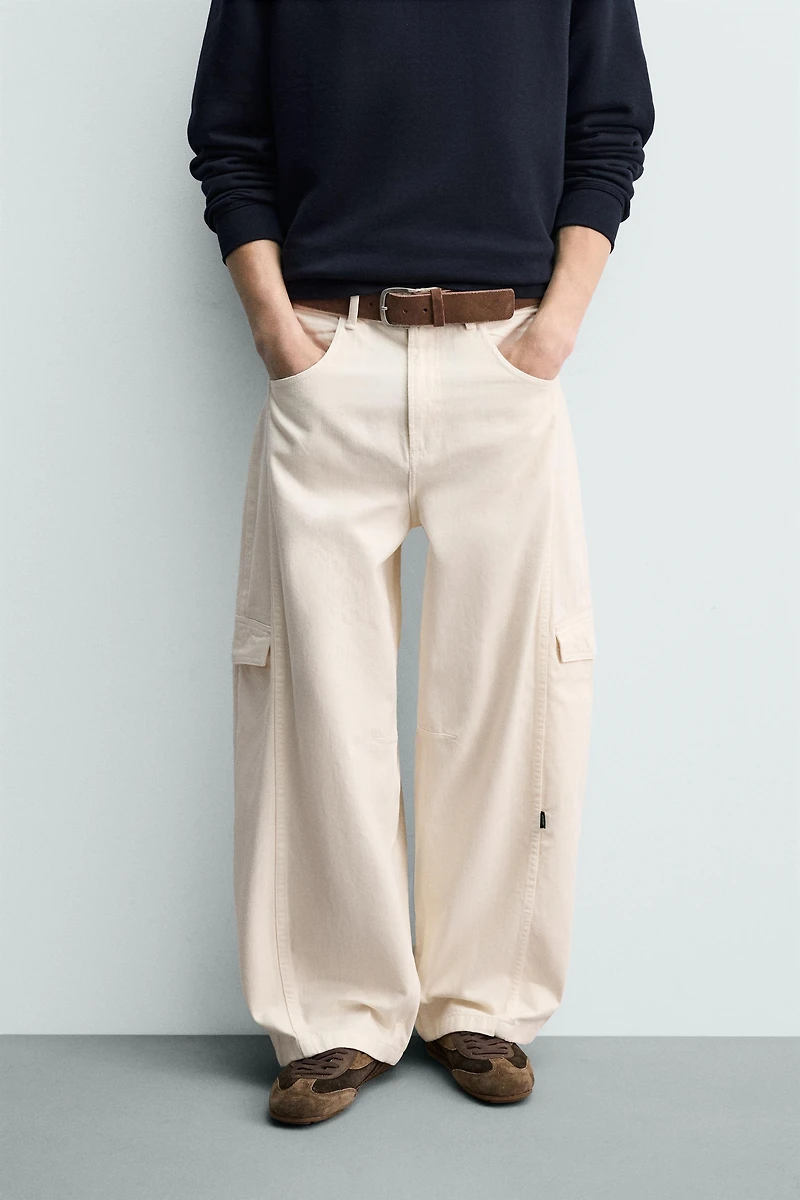 SEAMED BAGGY FIT CARGO PANTS