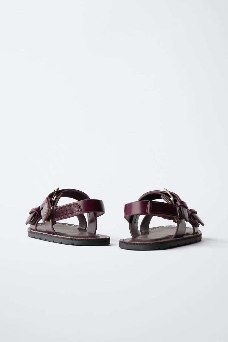 LEATHER SANDALS