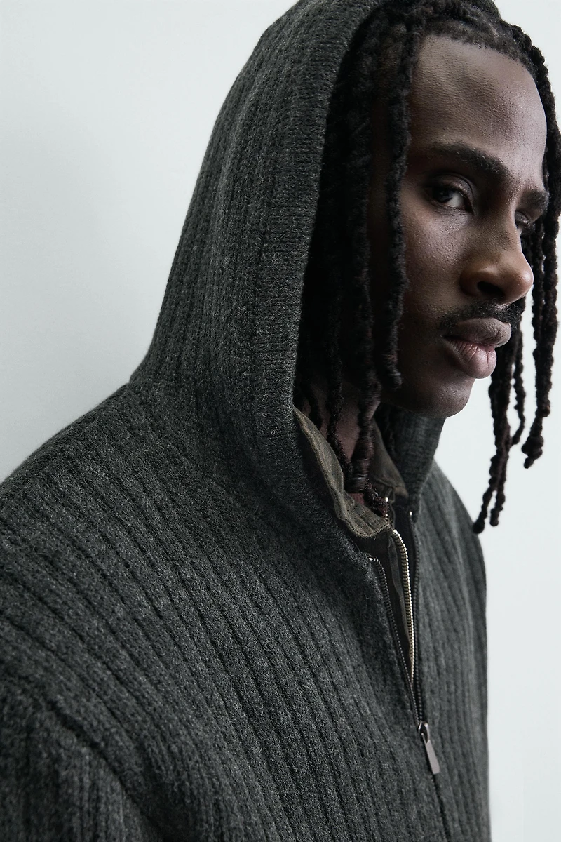 RIBBED TEXTURED JACKET