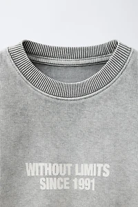 WASHED EFFECT TEXT SWEATSHIRT