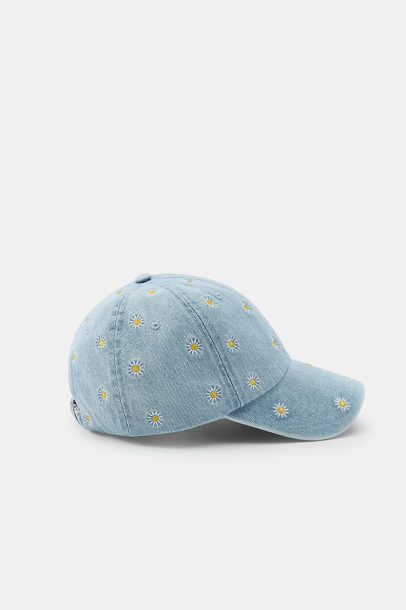 DAISY EMBROIDERED DENIM CAP
